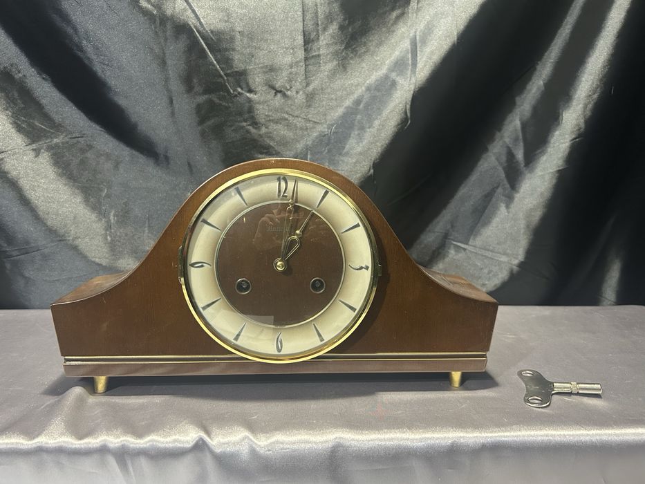 Zegar Kominkowy HERMLE – Mechaniczny, z Kluczykiem
