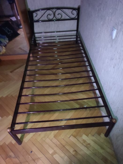Металеве ліжко 90*200