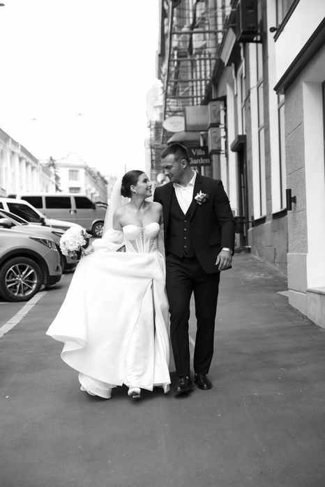 Весільна сукня, Хаків, свадебное пльтье.