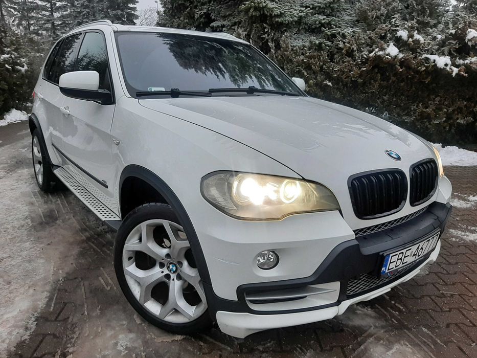 BMW X5 E70 4.8 V8 Import Dubaj Pakiet Aero 7-osobowa