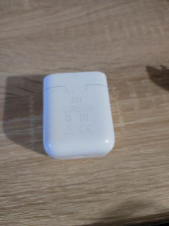 Opakowanie po Xiaomi Mi True Wireless