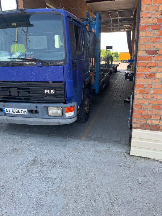 Продається ,обмін евакуатор автовоз з причіпом