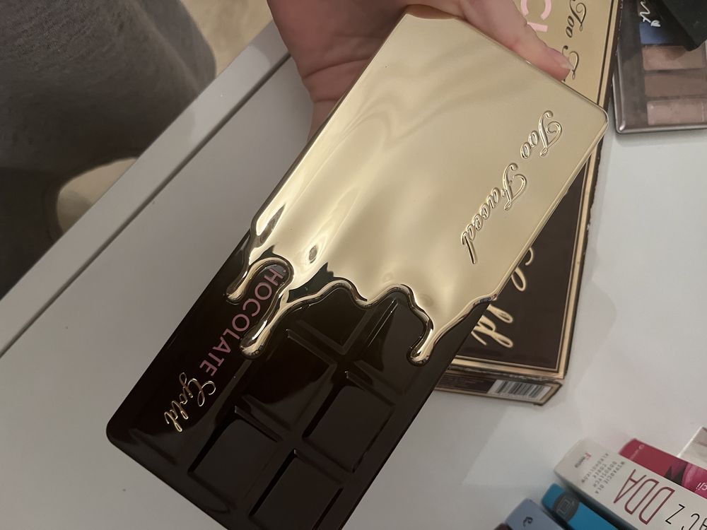 Oryginalna Paleta do makijażu too faced chocolate gold pachnąca