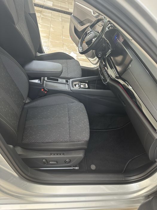 Автомобіль шкода Октавія А8