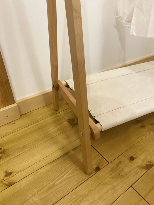 Рейл стійка для одягу з дерева вішак полочка стойка