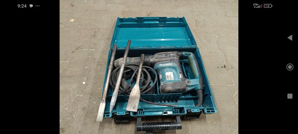 Młot do kucia Makita SDS max walizka, majzle