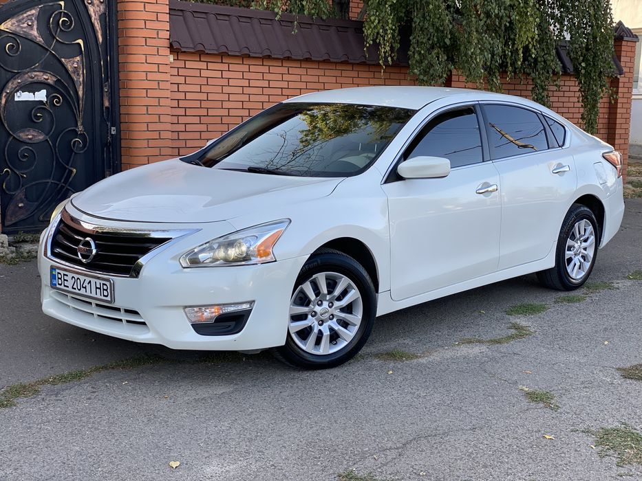 Nissan Altima 2013 Автомат