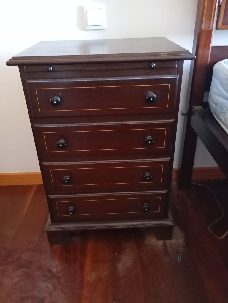 Cama de casal quarto completo