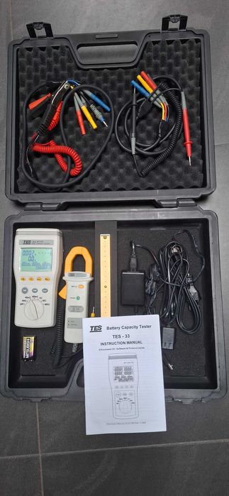 TES-33 Tester pojemności akumulatorów