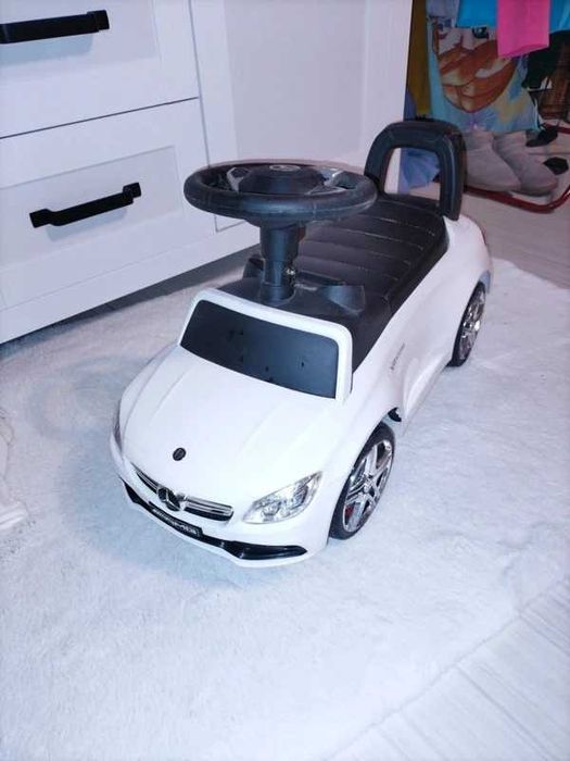 Dziecięcy jeździk Mercedes Benz AMG Baby Mix biały