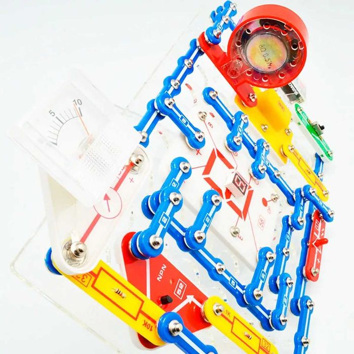 Конструктор електронний Doka Знаток znatok Школа 999+ схем D70708