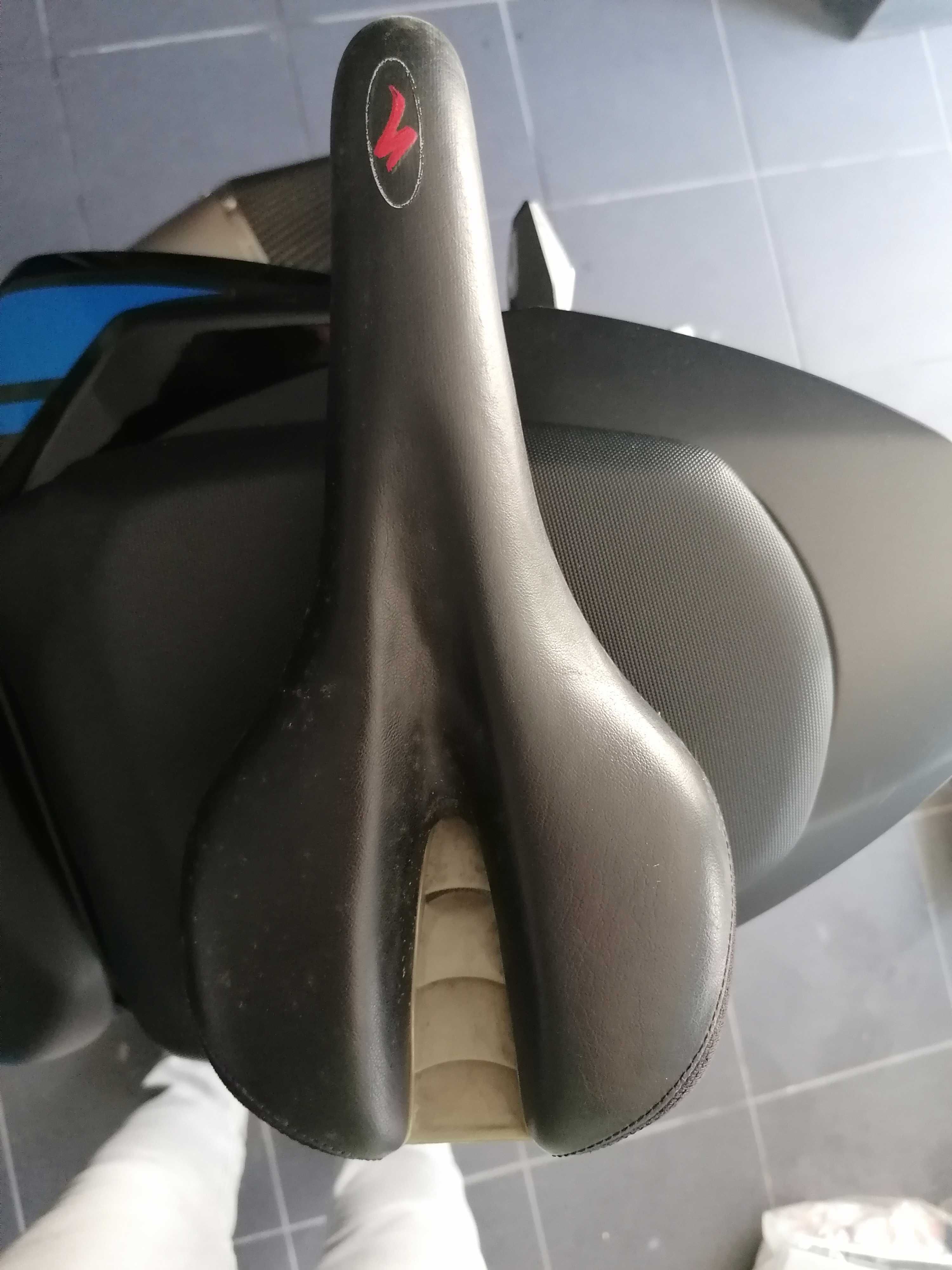Vendo selins de estrada/btt como novos