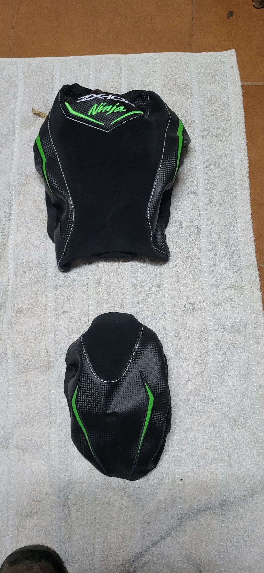 Capas para bancos kawasaki ZX-10R 2016 a 2020