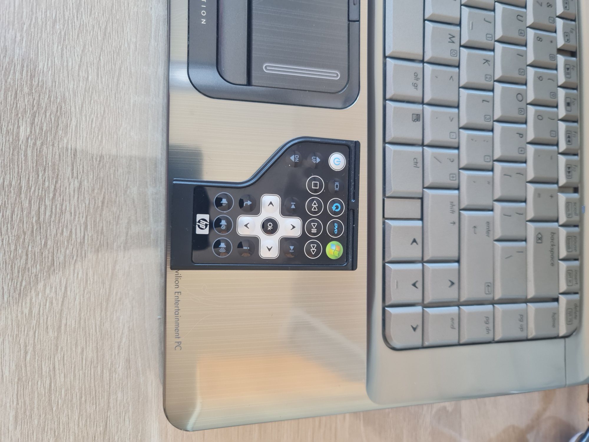HP palivion dv6100