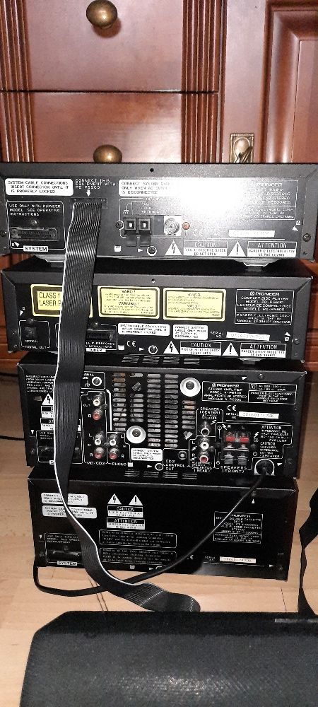 Wieża stereo hi-fi Pioneer, plus 3 małe głośniki-możliwość  wysyłki