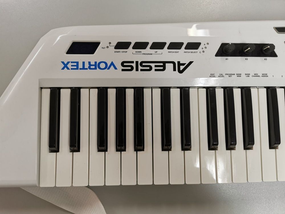 Alesis Vortex Keytar