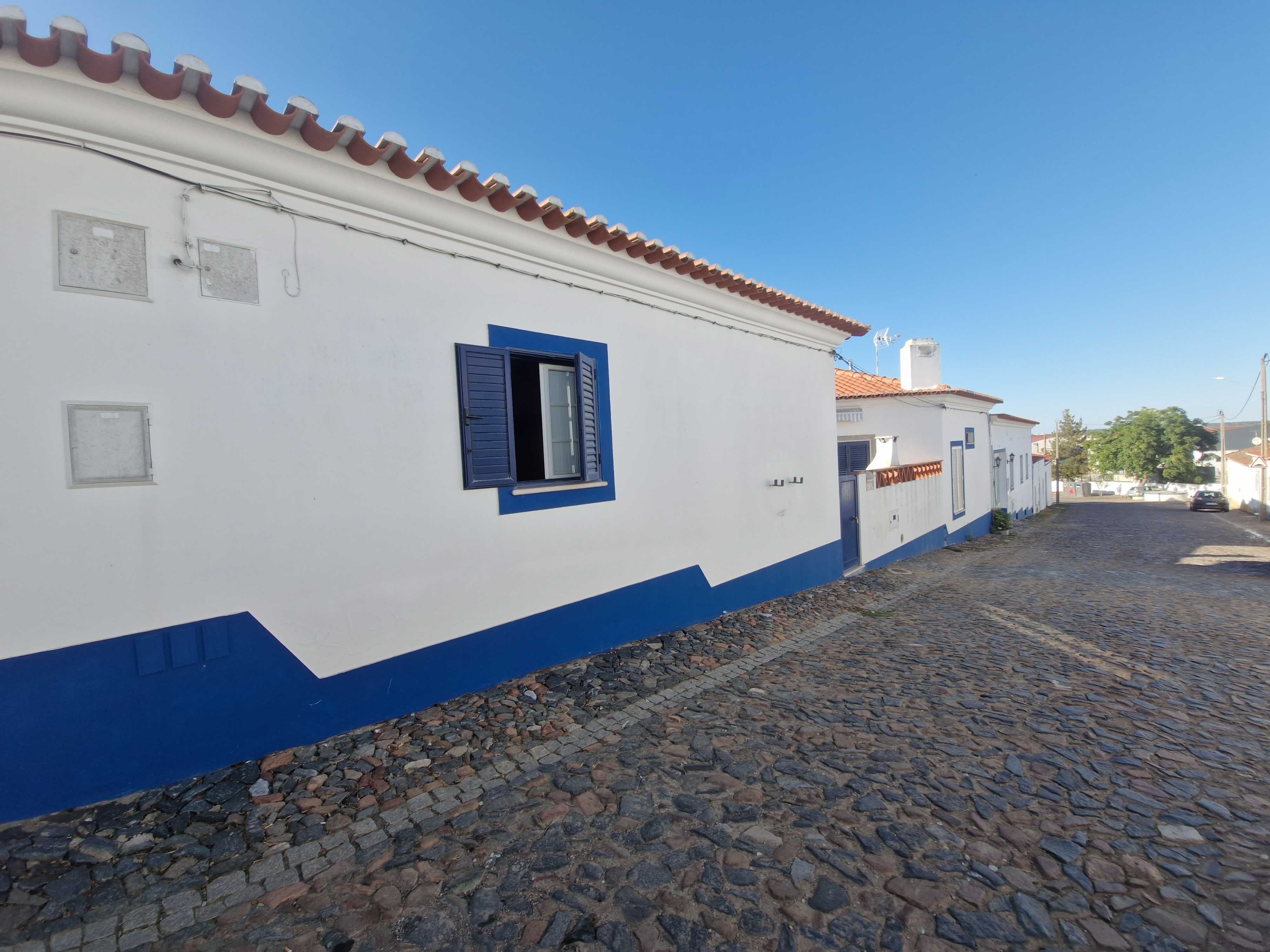 Casa com 3 quartos Trigaches