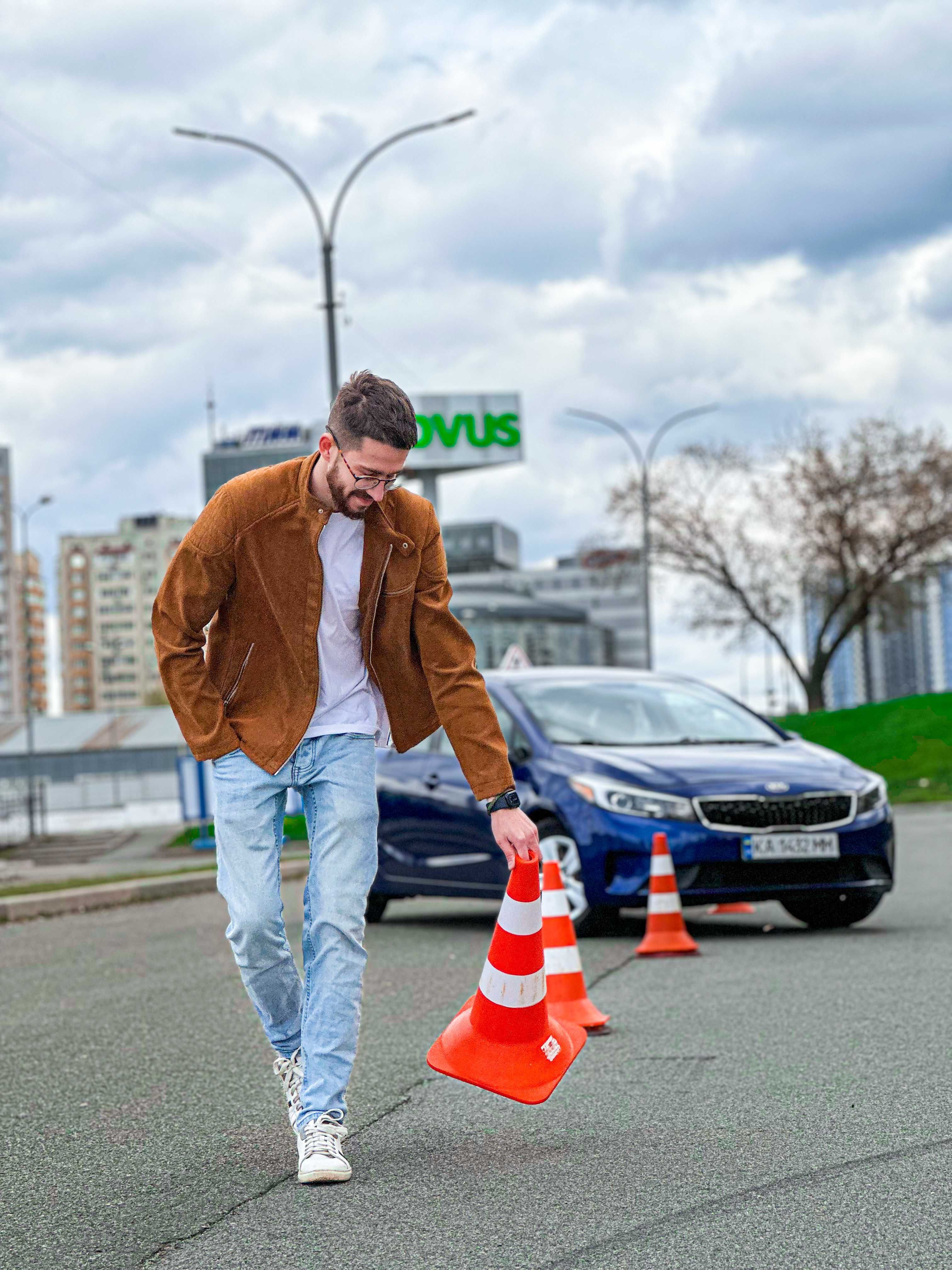 Мені не дано водити - Уроки водіння, Автошкола, Автоінструктор