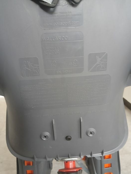 Fotelik rowerowy Kross z kaskiem