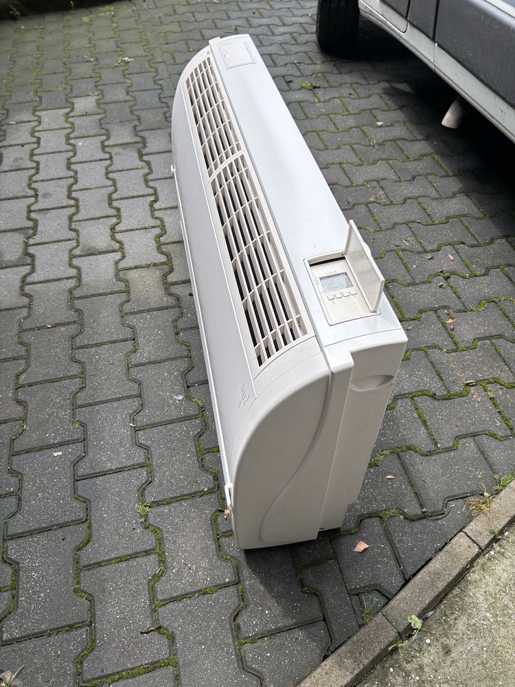 Klimakonwektor naścienny CIAT Major 2 430 CV z grzałką 1200W Okazja!