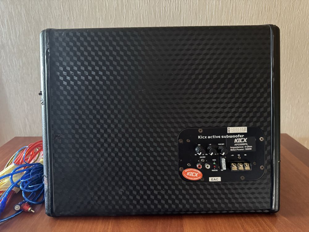 Сабвуфер ативний Kikc AP250ВРА