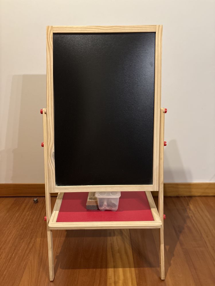 Quadro giz. Cavalete. Óptimo estado.