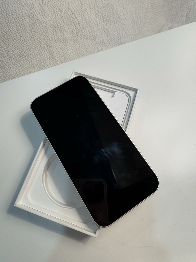 Iphone 13 usado