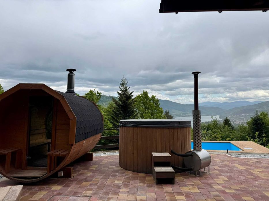Willa nad Jeziorem dla 14 osób/ bilard, sauna, jacuzzi, basen