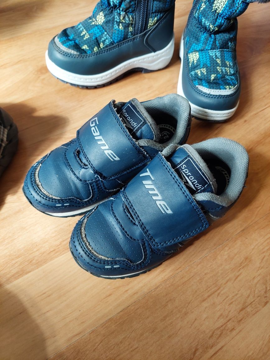 Buty chłopięce 5 par r.23