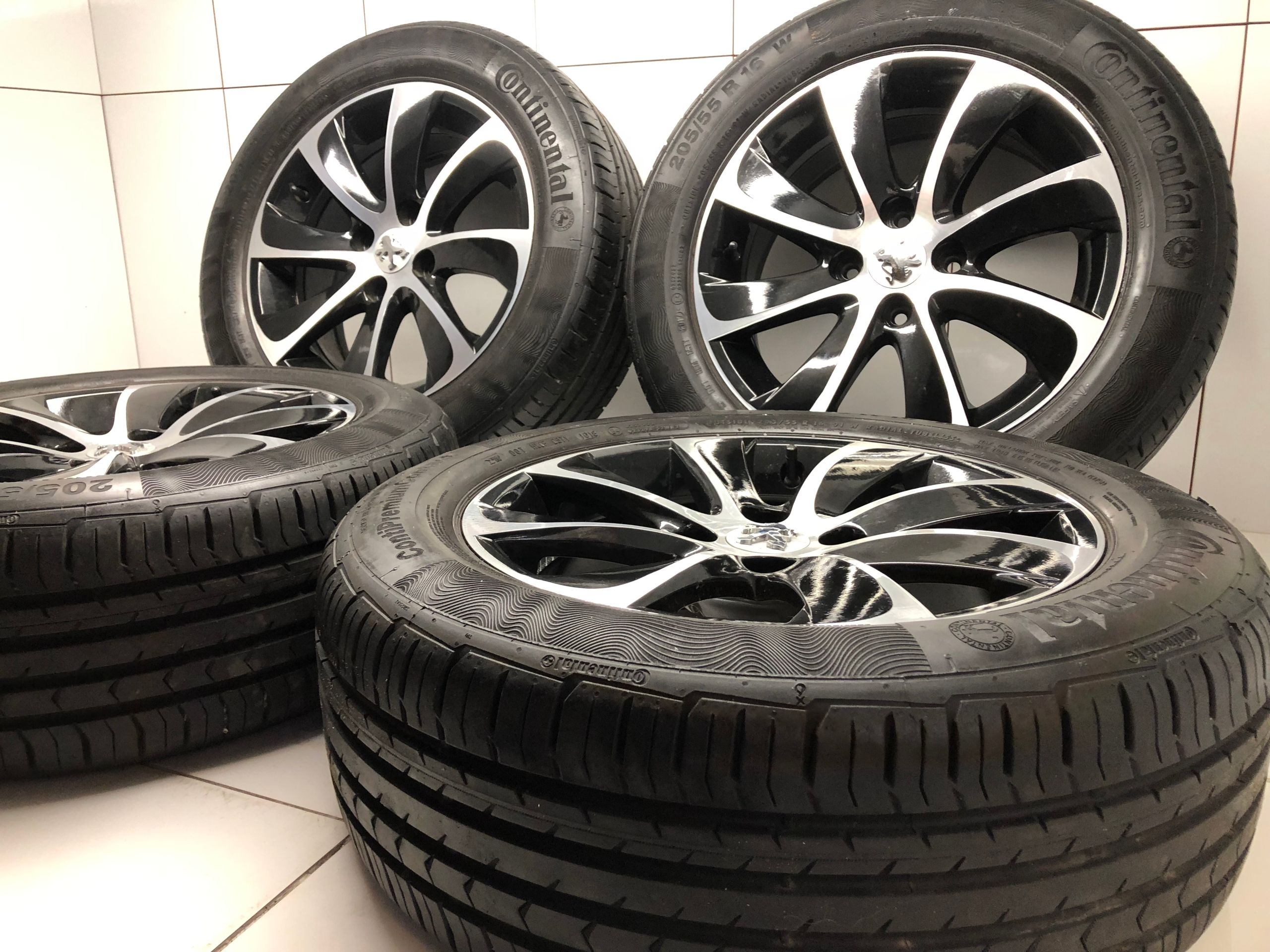 Kola Felgi 16 Citroen C4 Picasso Berlingo Idealne Opony 2023