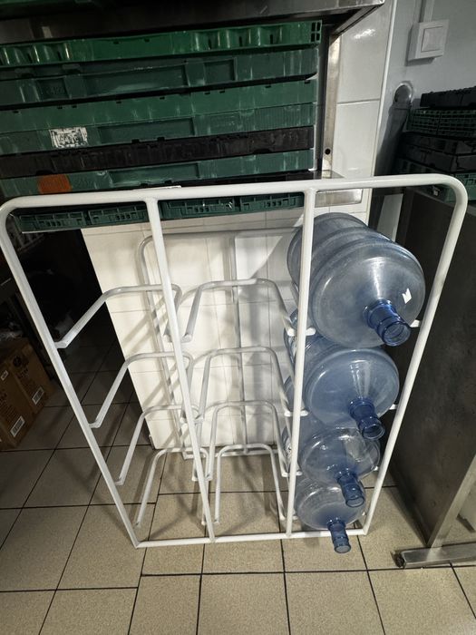 Підставка металева під бутлі 12