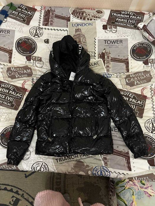 Пуховик  Moncler