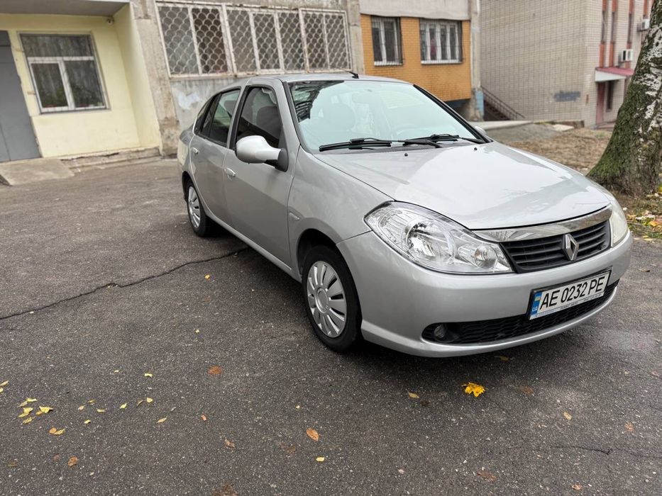 Продам Рено Симбл 2011 газ/бенз