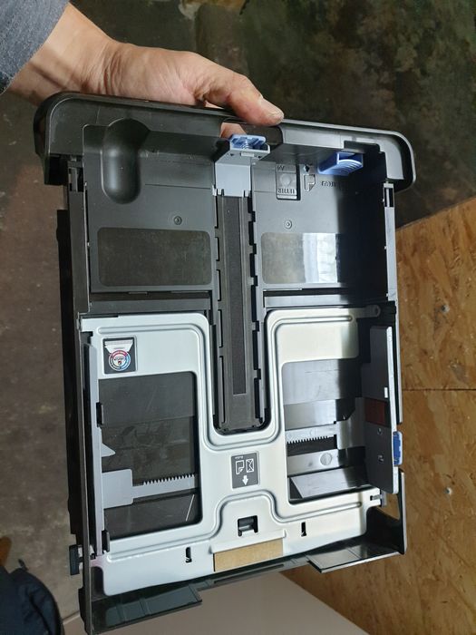 HP officejet 8600 Plus podajnik szuflada papieru