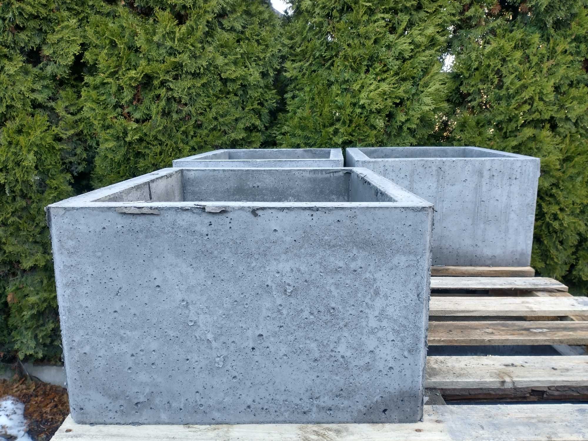 ramy betonowe do montażu nagrobków