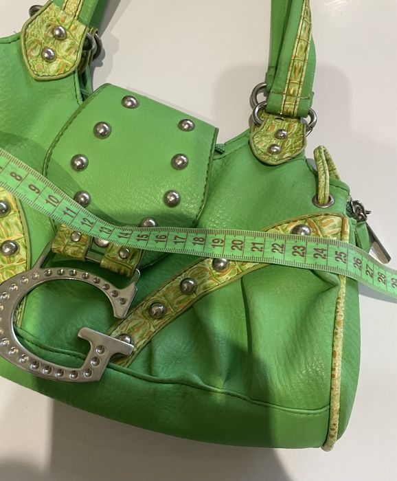 зелена вінтажна сумка