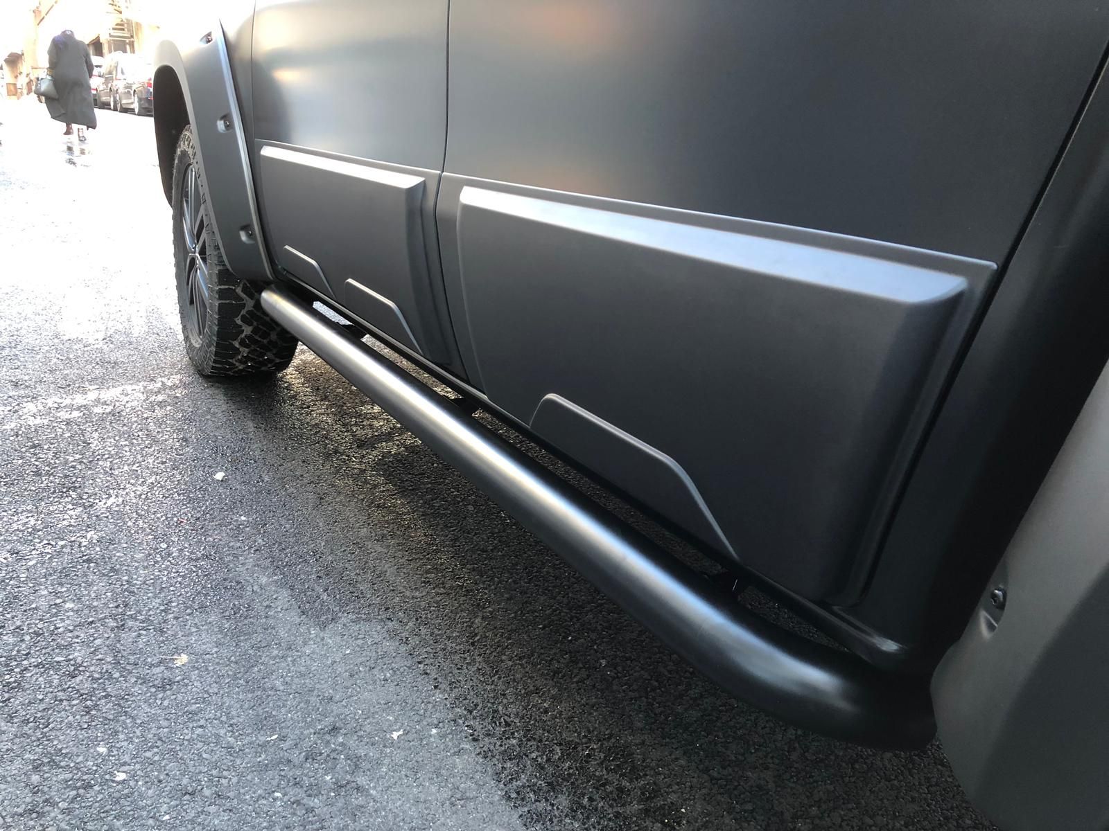 Mercedes X nakładki na drzwi dokładki