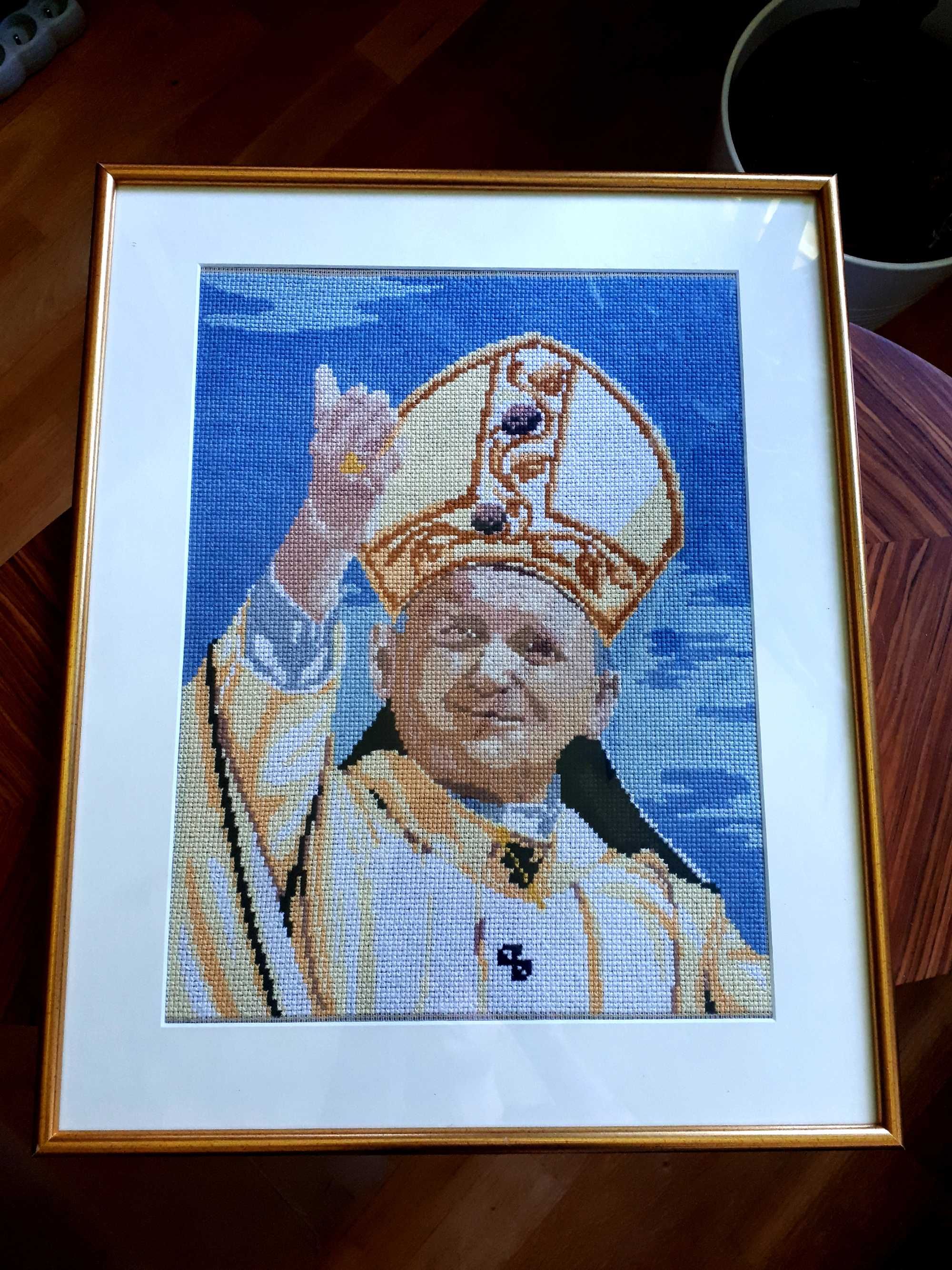 Obraz haftowany z Papieżem