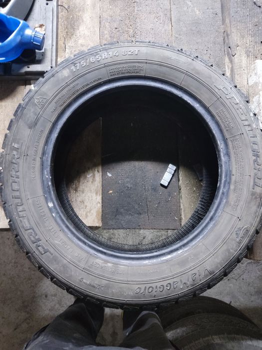 Продам зимову гуму 175x65 r14