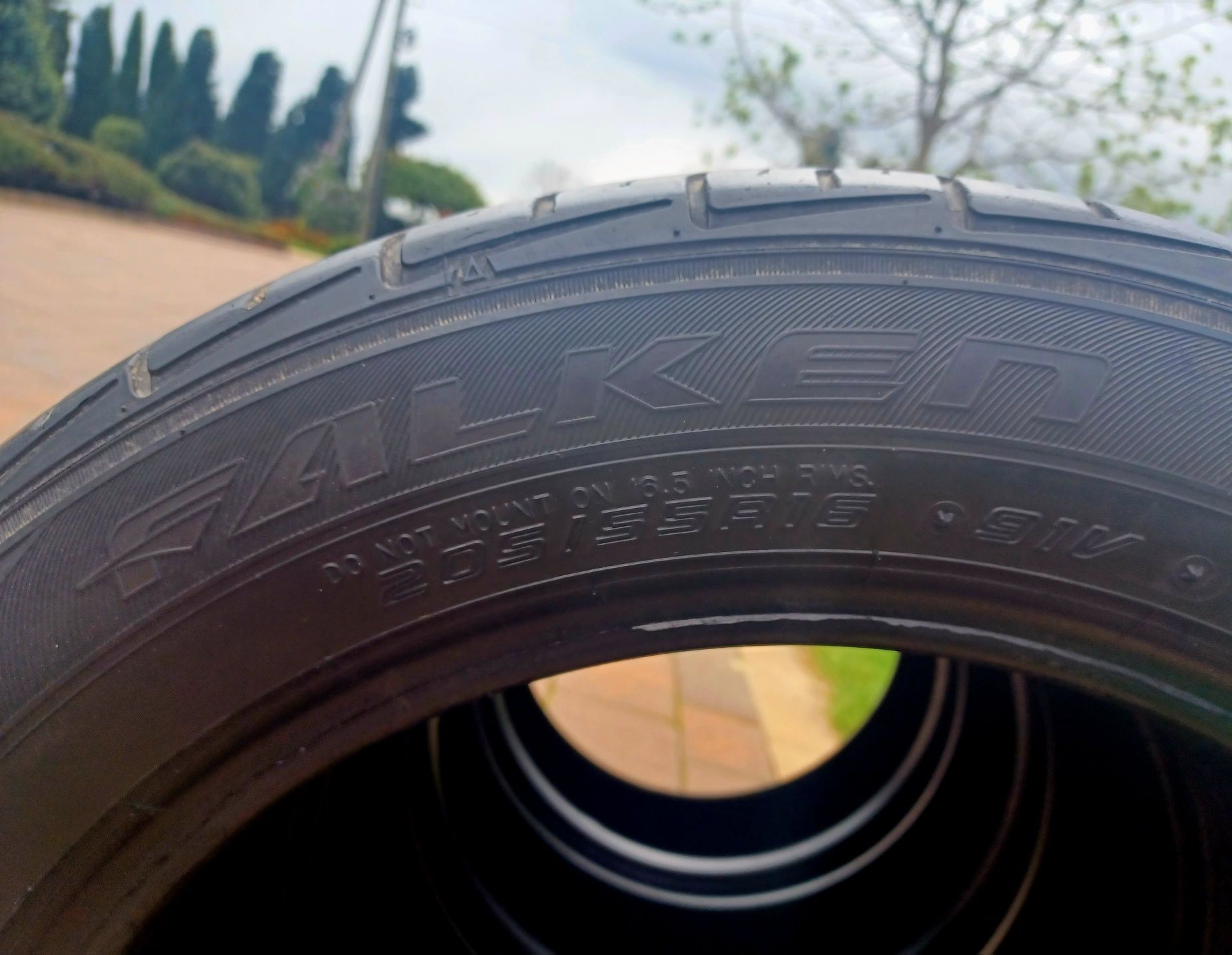 Opony FALKEN 205/55R16 ZIEX kompl. letnie