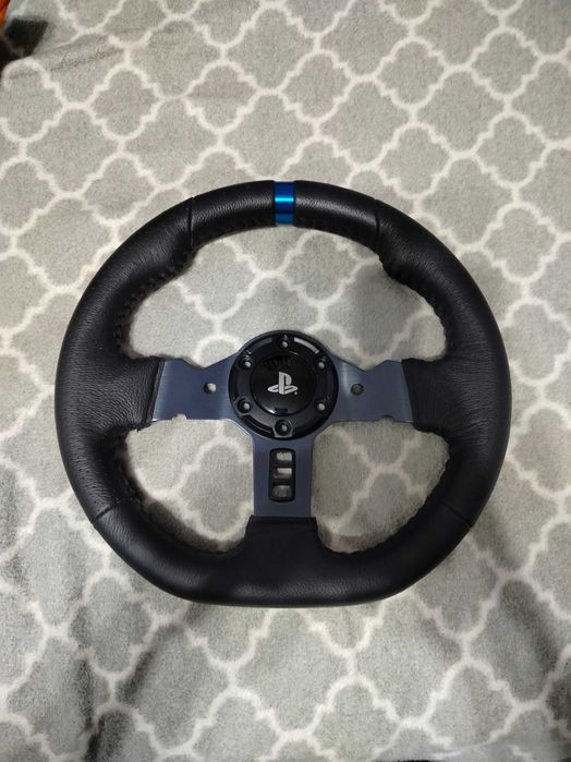 Kierownica Logitech G29 z shifterem i nakładką na kierownicę F1