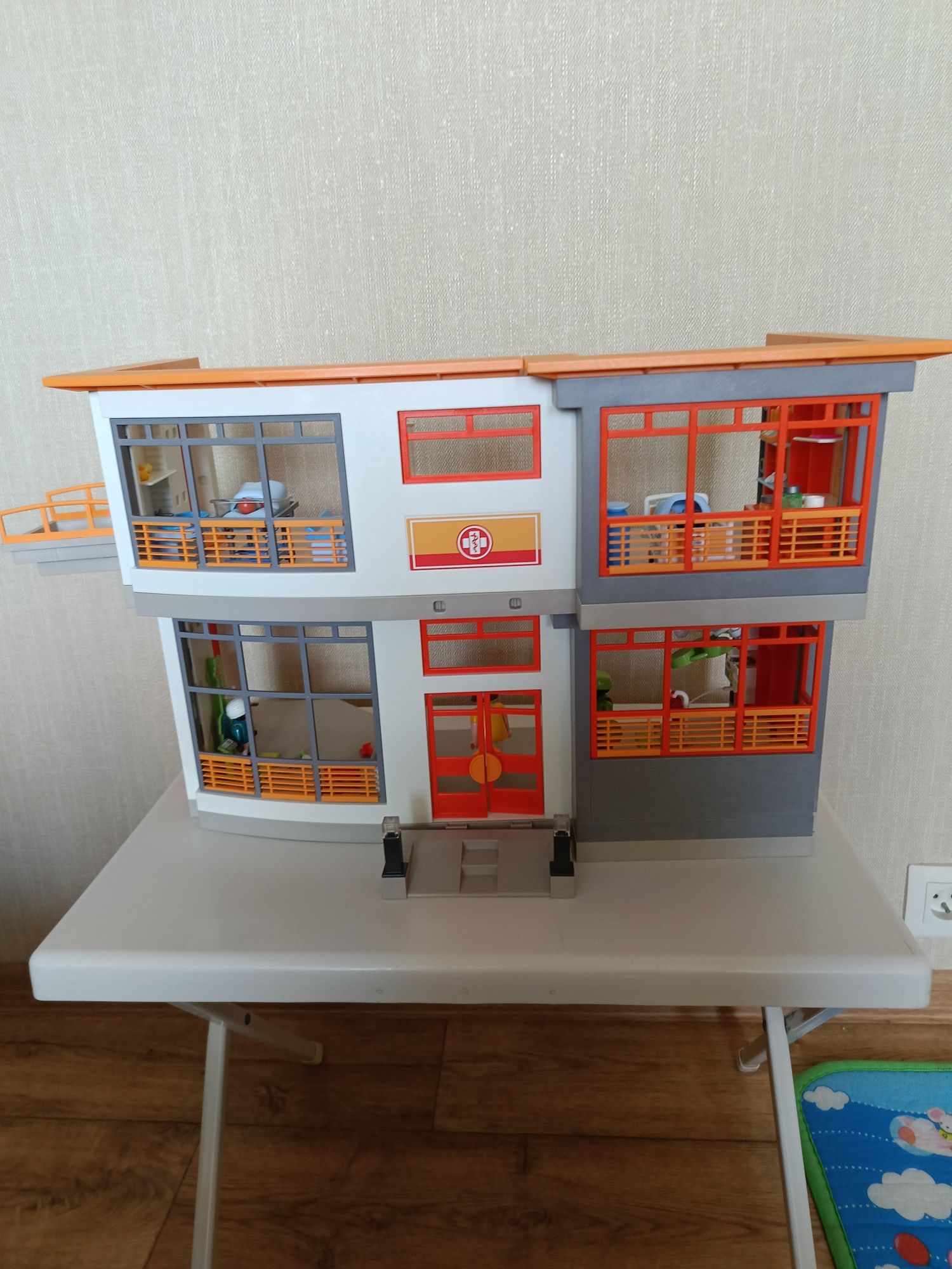 PLAYMOBIL 6657 -Szpital z windą