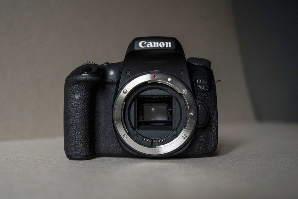Canon eos 760d body