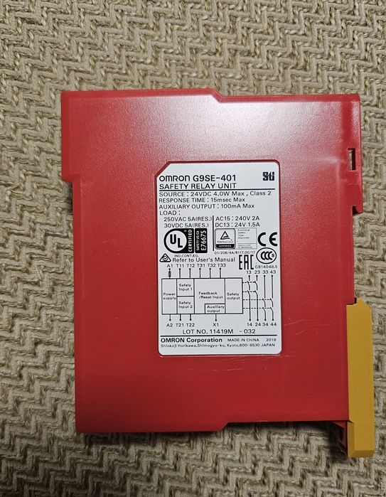 Реле безопасности omron g9se-401