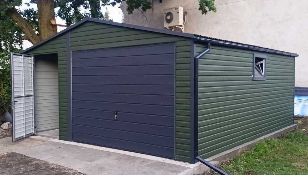 Garaż blaszany w wersji Premium 4x6 drewnopodobny