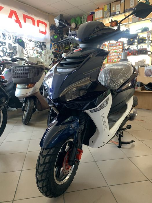 Продам скутер 150 кубів FORTE, Доставка.