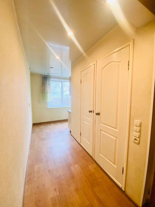 Продам 3к кв Салтовка ул Героев Труда 58 31000  Без комиссии  !