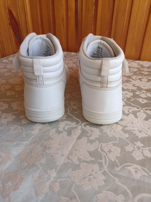 Продам кроссовки хайтопы H&M р.39