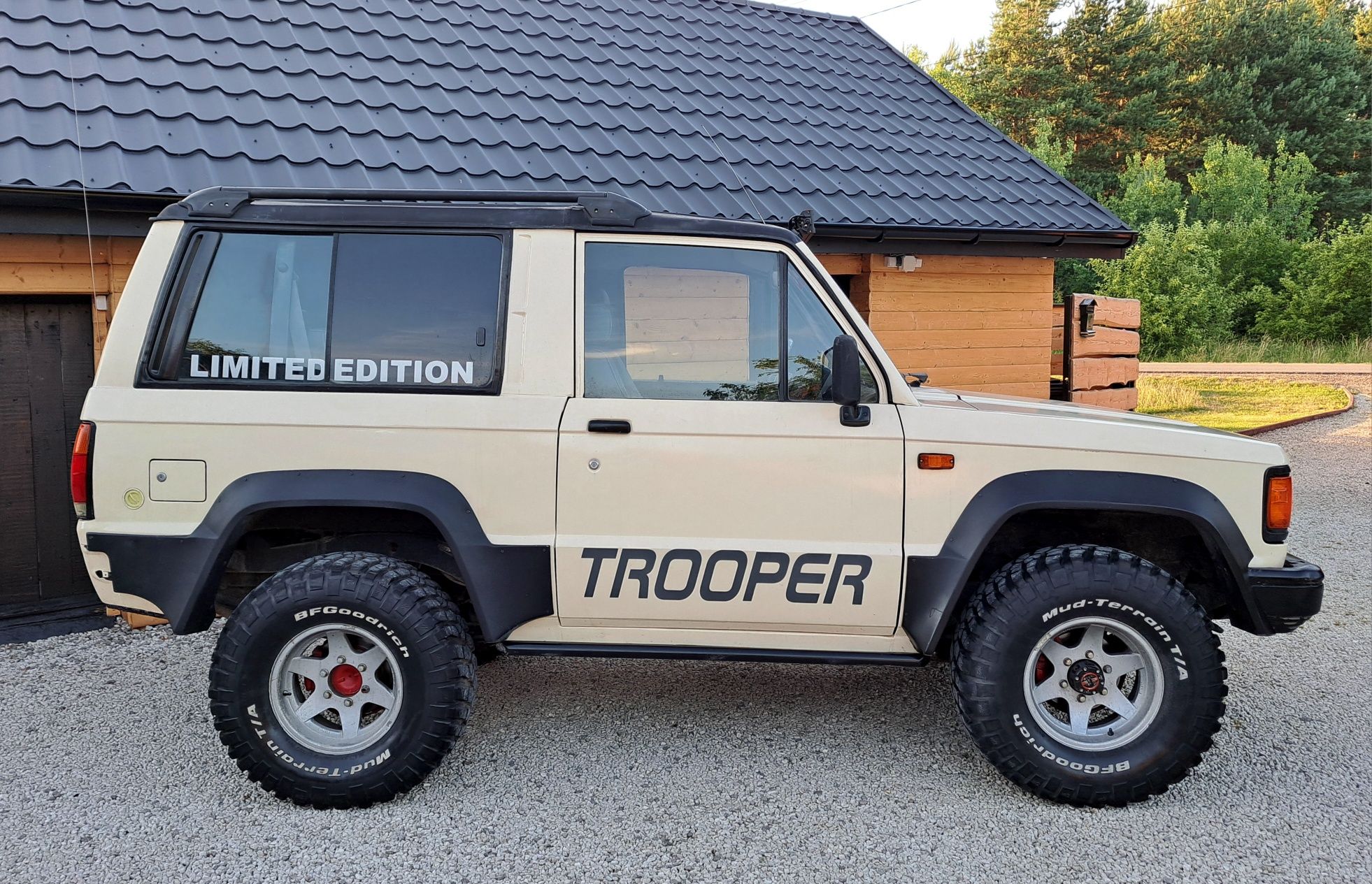 Jedyny taki Trooper 2.6 120KM Krótki 3 Drzwi Zdrowy Hit Okazja!!!
