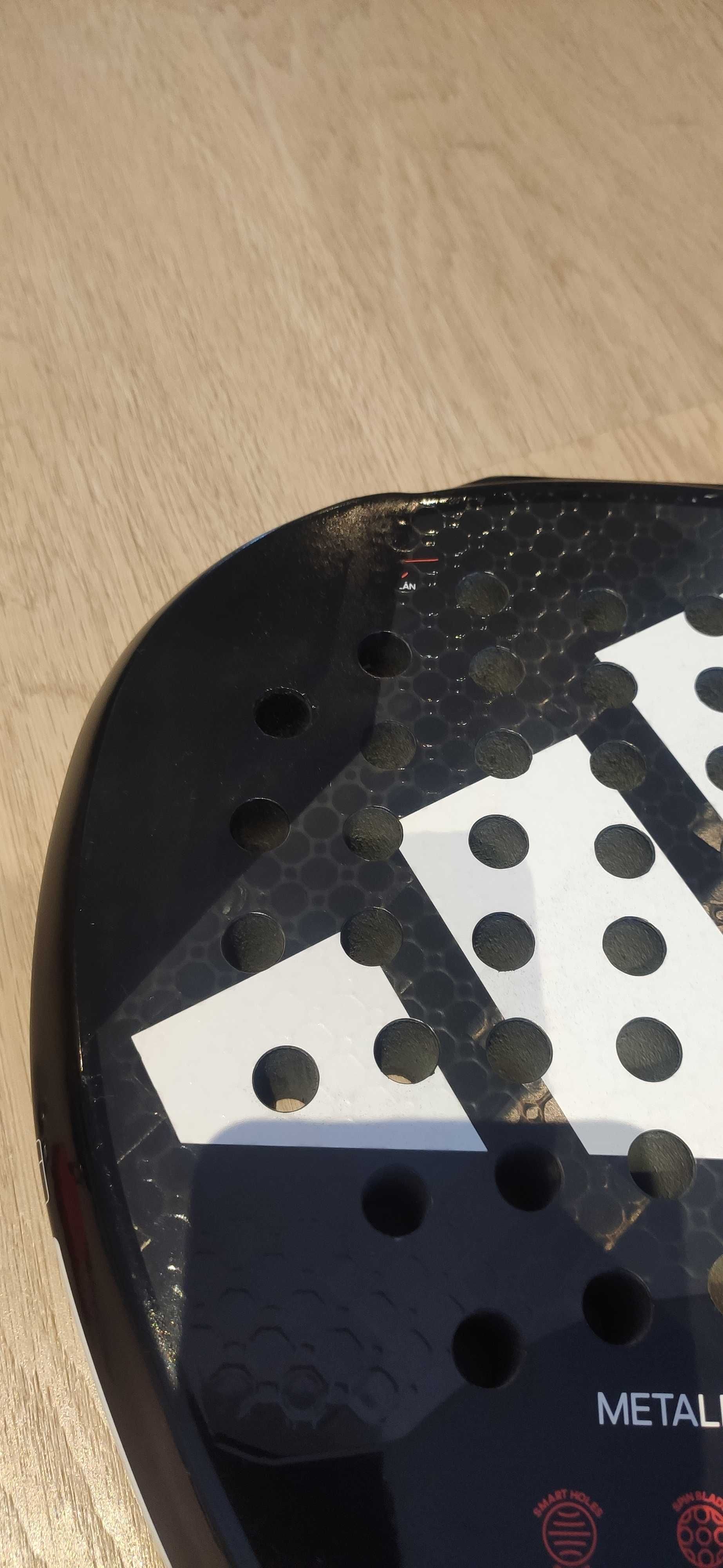 Raquete Padel adidas Metalbone 3.2HRD